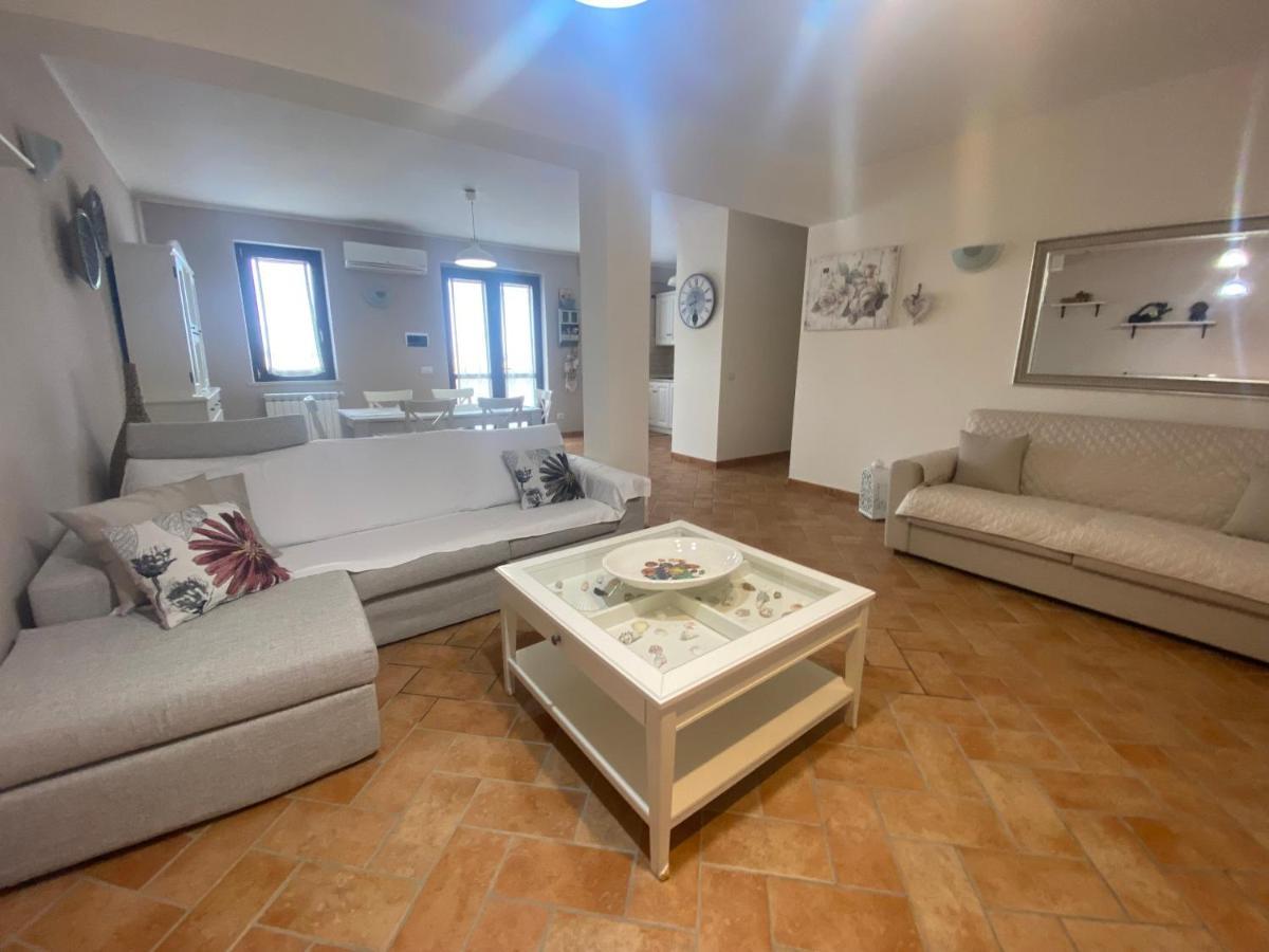 Agriturismo Colle D' Oro ペーシャ・ロマーナ エクステリア 写真